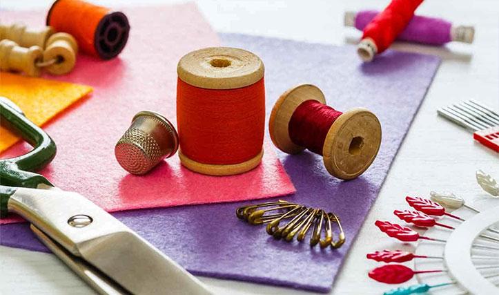 روش‌های کسب درآمد با خیاطی در منزل + ۷ نکته طلایی برای افزایش درآمد