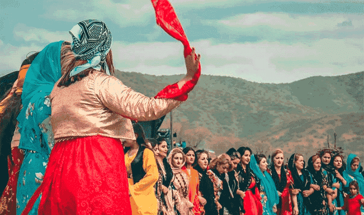 معرفی انواع لباس کردی | بررسی اجزای زیبا ترین لباس های کردی