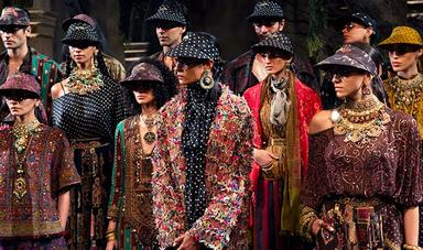 بررسی مزایا و معایب شغل طراحی لباس | 11 مزیت انتخاب طراحی لباس به عنوان شغل